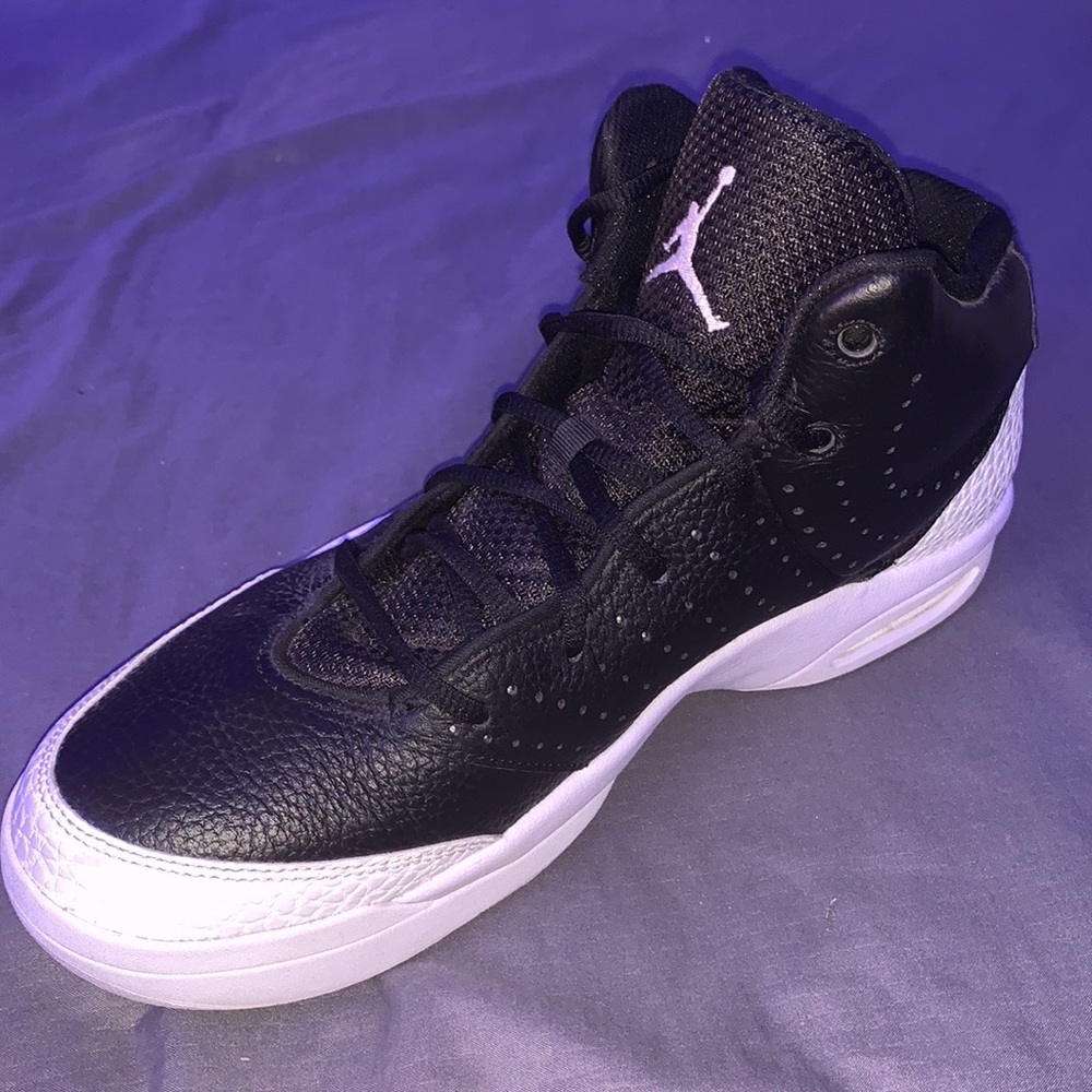 Jordan Flight Tradition | Size 10.5 Men’s